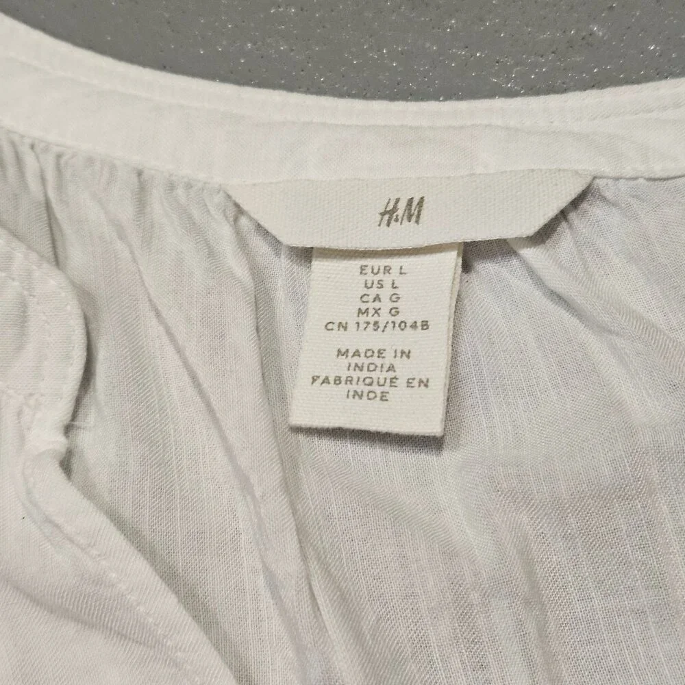 H&M Lightweight Short Sleeve Blouse szL - Picture 8 of 10
